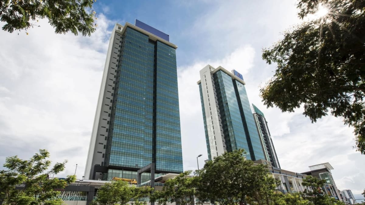 Malaysian radio operator fined US,000 for video mocking Hindu ritual, escapes licence suspension Malaysian radio operator fined US,000 for video mocking Hindu ritual, escapes licence suspension