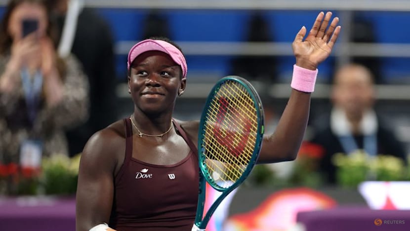 Teen sensation Mboko closes in on top 10 after beating Rybakina in Qatar