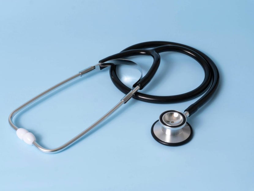 Doctor suspended after misdiagnosis resulted in teenage patient losing testicle Doctor suspended after misdiagnosis resulted in teenage patient losing testicle