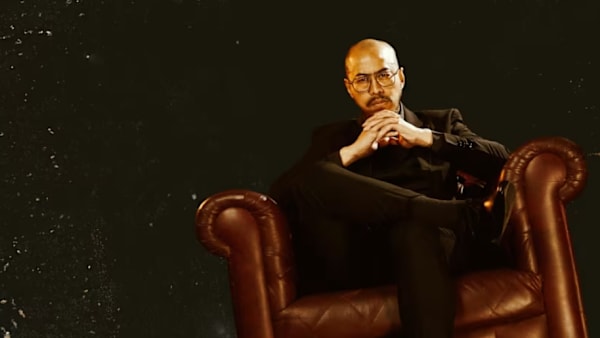 Pelawak Indonesia Pandji Pragiwaksono dipanggil polis, disiasat berkait rancangan Netflix