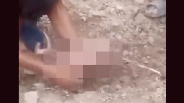 印度新生儿遭活埋 小手伸出泥土获夫妇救出