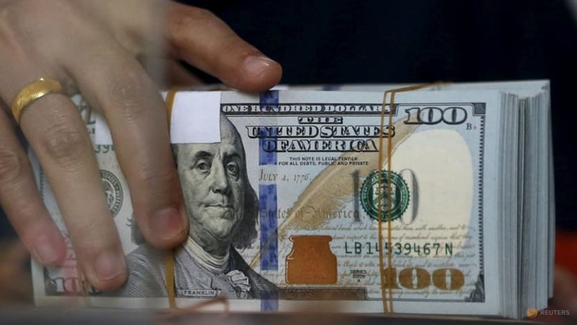 US dollar sinks, yen drops as risk tone improves ahead of Trump's tariff announcement US dollar sinks, yen drops as risk tone improves ahead of Trump's tariff announcement
