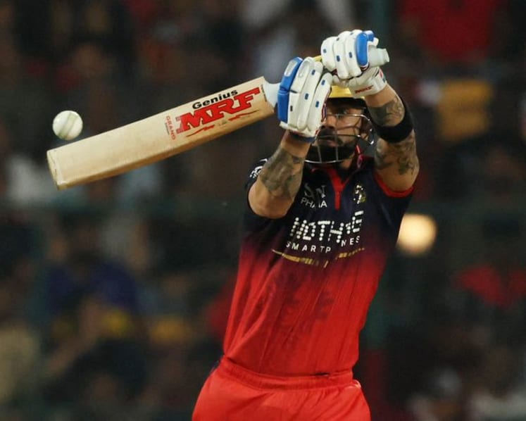 Kohli and Duffy star as defending champions RCB overpower Hyderabad