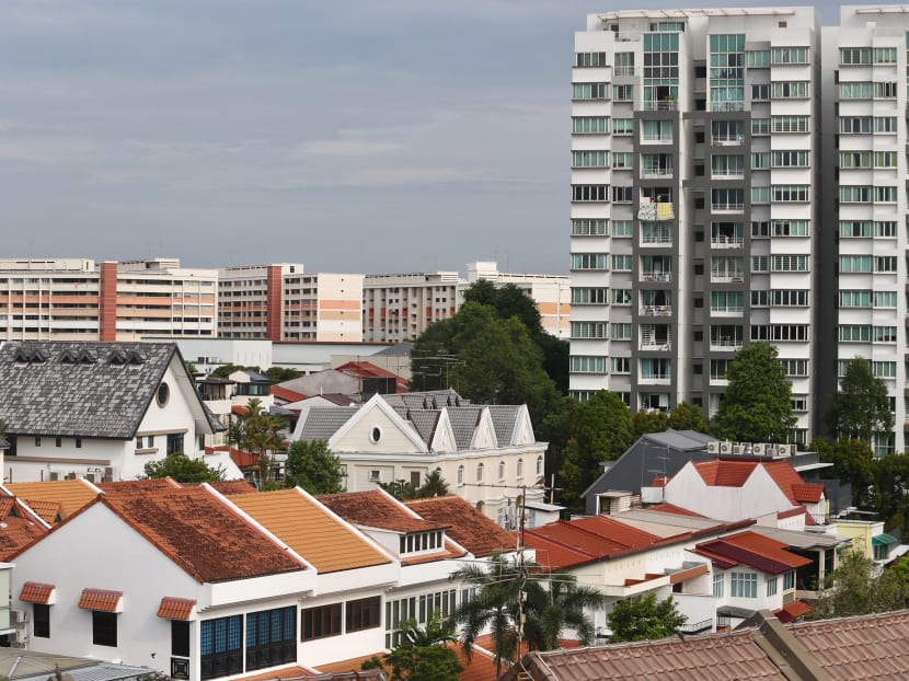 The Monetary Authority of Singapore said that with the increase in credit card interest rates and late payment fees, credit card holders should ensure that outstanding bills are paid in full and on time, to avoid incurring additional charges.