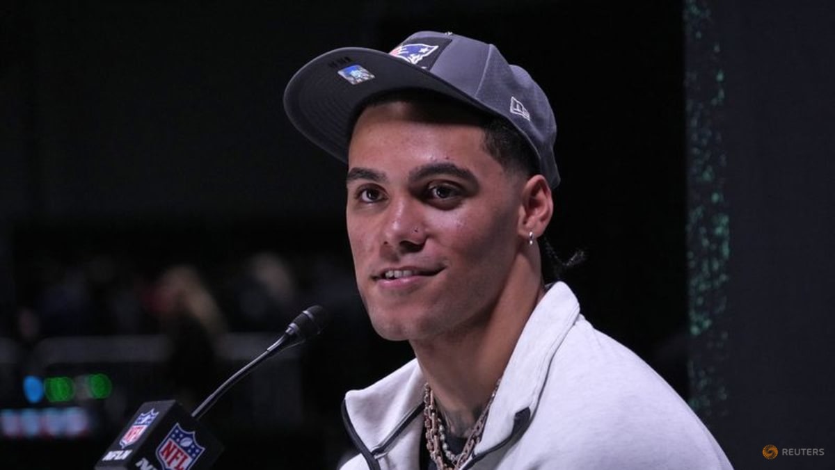 Patriots' Gonzalez set to make Super Bowl history as first Colombian heritage player