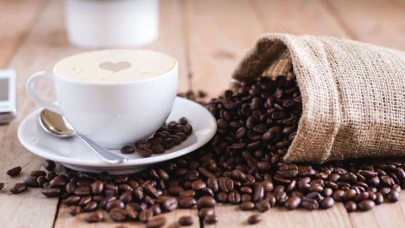 S'pura negara ke-36 paling banyak minum kopi. Ini fakta menarik tentang kopi... S'pura negara ke-36 paling banyak minum kopi. Ini fakta menarik tentang kopi...