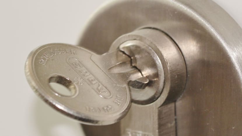 Former clinic worker jailed 39 months for stealing S$42,000 to spend on overseas holiday, air tickets