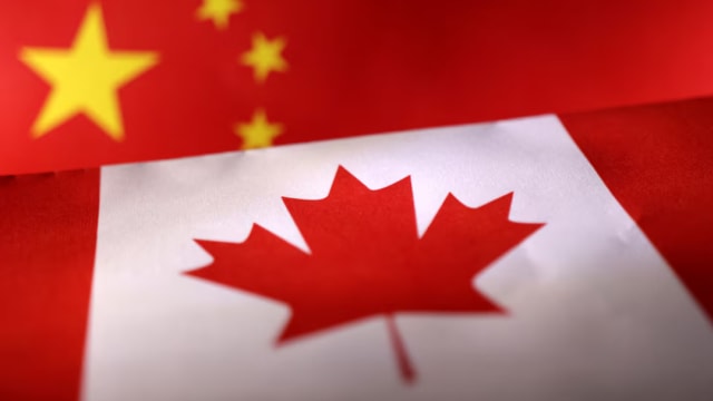 中国军方谴责加拿大军舰在台海航行