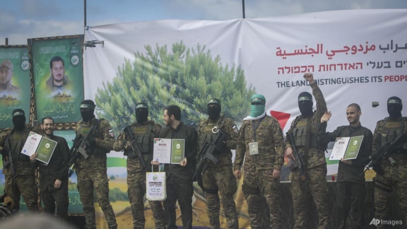 Israel says it is postponing release of Palestinian prisoners Israel says it is postponing release of Palestinian prisoners