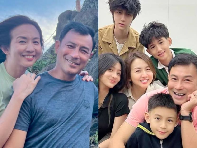 Celeb couple Darren Lim and Evelyn Tan get 2 of their kids to give up their phones for 10 days as part of experiment Celeb couple Darren Lim and Evelyn Tan get 2 of their kids to give up their phones for 10 days as part of experiment