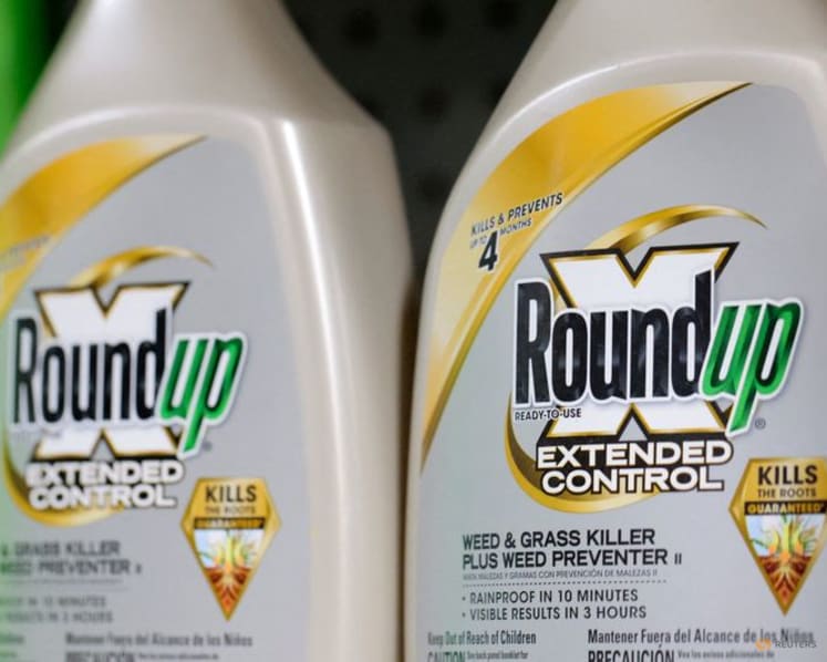 Bayer fuels break-up talk as Roundup placed in separate business