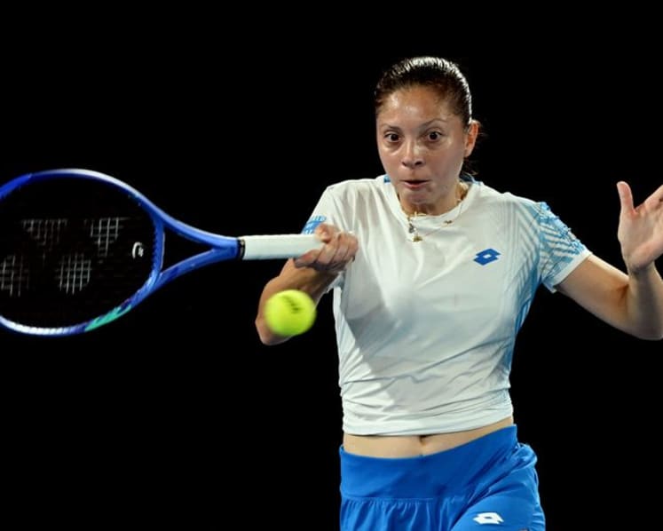 Osaka opens 'jellyfish season' with stylish win at Australian Open