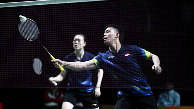 我国羽球队混双和男双组合 双双落败无法晋级半决赛