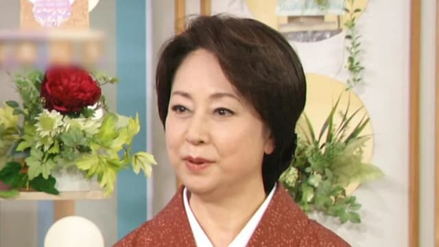 曾爆不伦恋、交往小21岁偶像……日本国宝级女星病逝