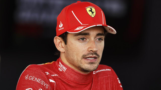 F1美国大奖赛：法拉利车队勒克莱尔夺冠