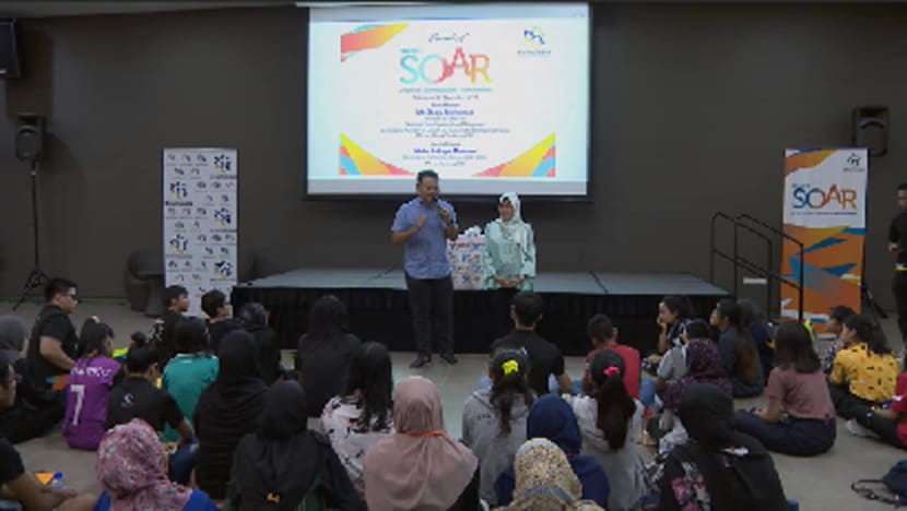 Projek Soar dirintis di 2 M³@Bandar; 100 belia digandingkan dengan mentor selama 9 bulan Projek Soar dirintis di 2 M³@Bandar; 100 belia digandingkan dengan mentor selama 9 bulan