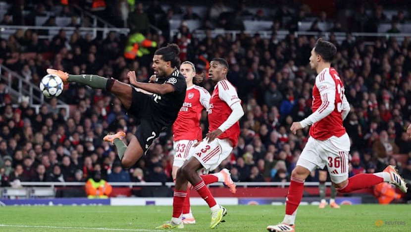 Arsenal stun Bayern Munich to seize Champions League top spot