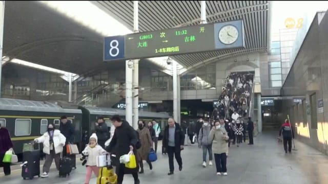 中国元旦假期掀旅游热潮 首天旅客发送量近4177万