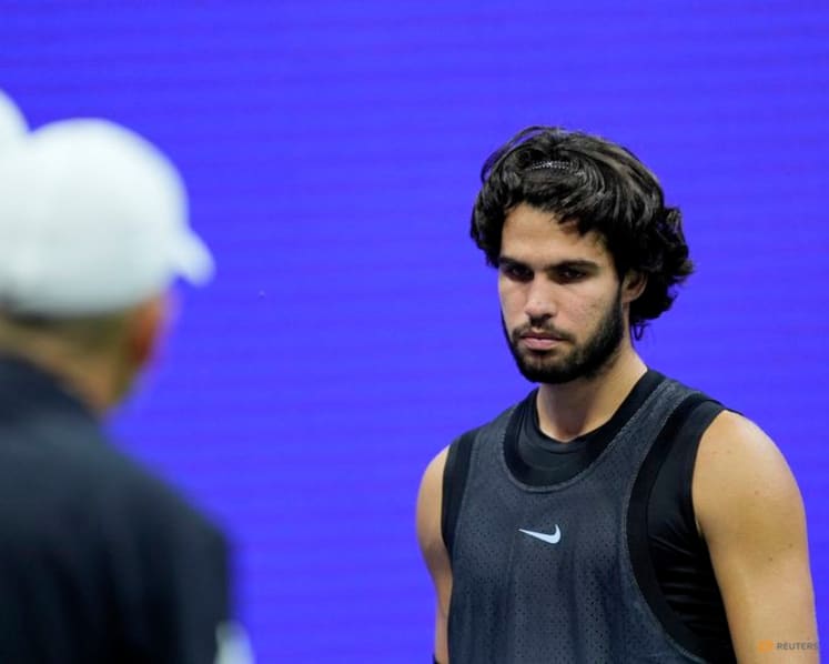 Rybakina claims top ranking with win over Zheng, Gauff eyes US Open semis