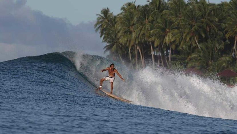 Former Olympic swimmer plans Tokyo 2020 comeback — as a surfer, at age 73