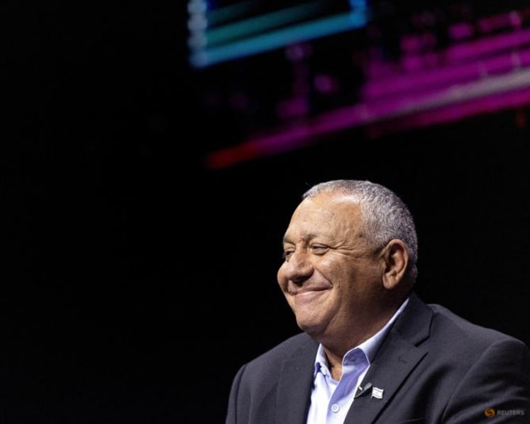 In Israel vote, ex-army chief emerges main rival to Netanyahu
