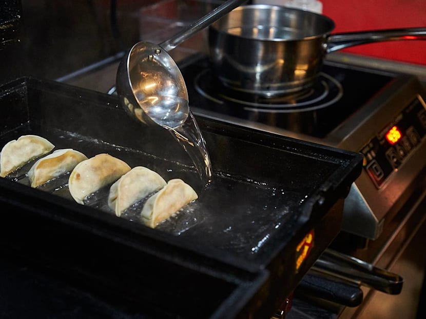 Tasty Mod Chinese Noodles And Dumplings From Just $5 At Hip Amoy Street Restaurant