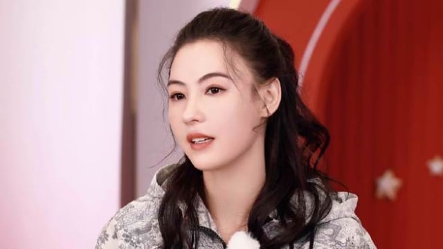 因病停工近照曝光　张柏芝一头“公主切”现身