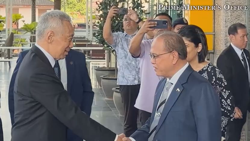 SM Lee bertemu Menteri Besar Pahang buat kali pertama; perkukuh hubungan dua hala