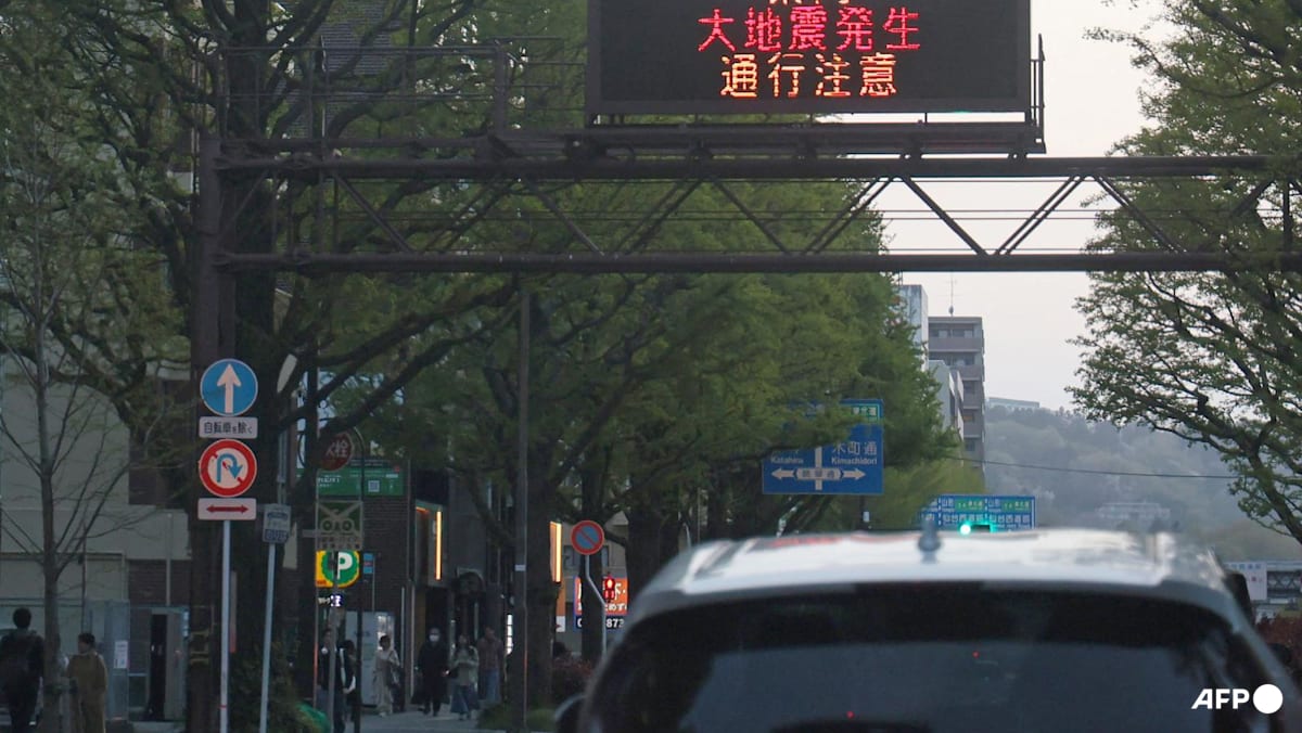 Japan lifts advisory a week after 7.7-magnitude quake