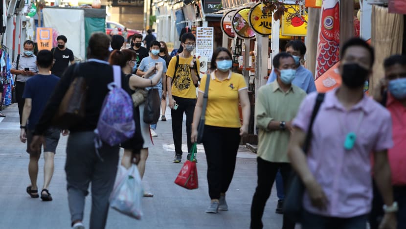 2,396 new Covid-19 cases and 8 more deaths in Singapore; weekly infection growth rate at 0.87