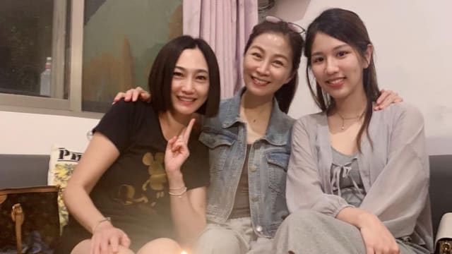 与前夫老婆同框　方文琳：善待自己才会活得更好