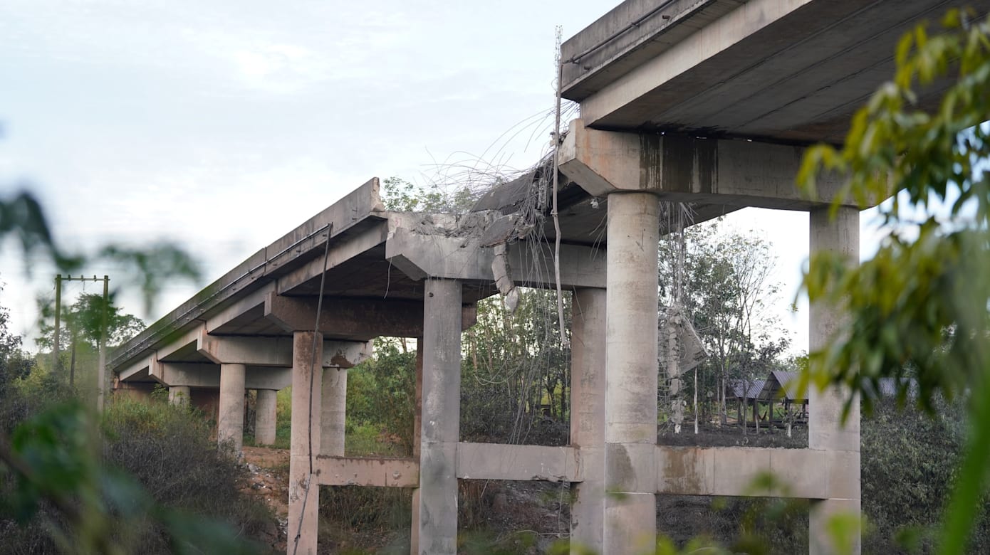 柬埔寨边境增兵 泰国空军两炸弹轰炸桥梁切断后勤