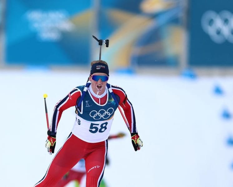 Biathlon-Botn takes gold for Norway in men's 20km individual race