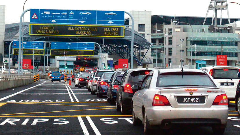 Off-peak toll charges implemented by S'pore at Second Link on April 1
