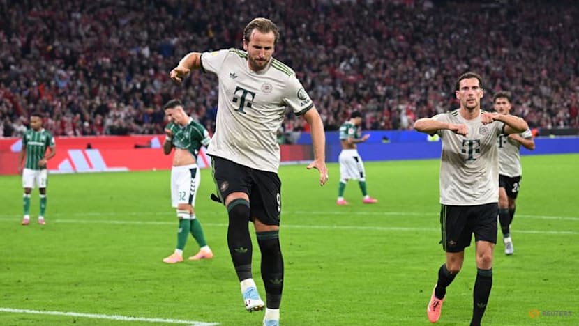 Kane reaches 100 goals for Bayern with double strike in 4-0 win over Werder