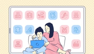 Anak terlalu sering main handphone? Buktikan pada mereka kalau hiburan tidak melulu dari gadget
