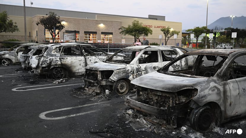 Mexico deploys 10,000 troops to end violence over drug lord's death