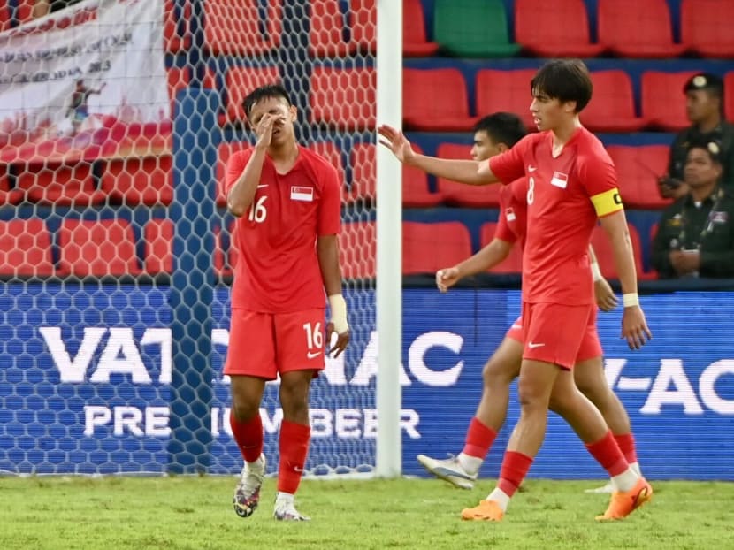 Give FAS space to review Singapore football’s ‘far below stellar’ SEA Games showing: Sports institute chief Give FAS space to review Singapore football’s ‘far below stellar’ SEA Games showing: Sports institute chief