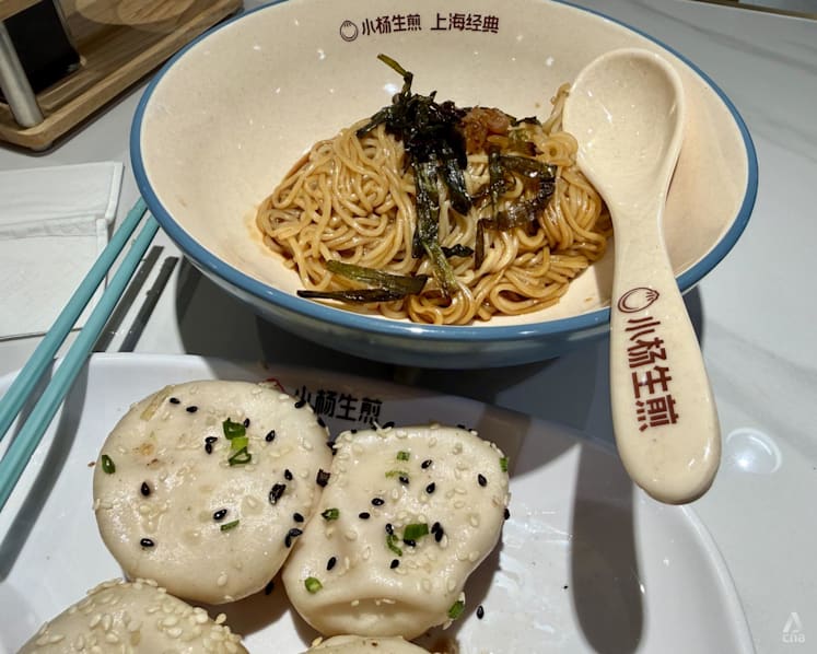 Famous Shanghai brand Yang’s Dumpling is now open at Bugis Junction in Singapore