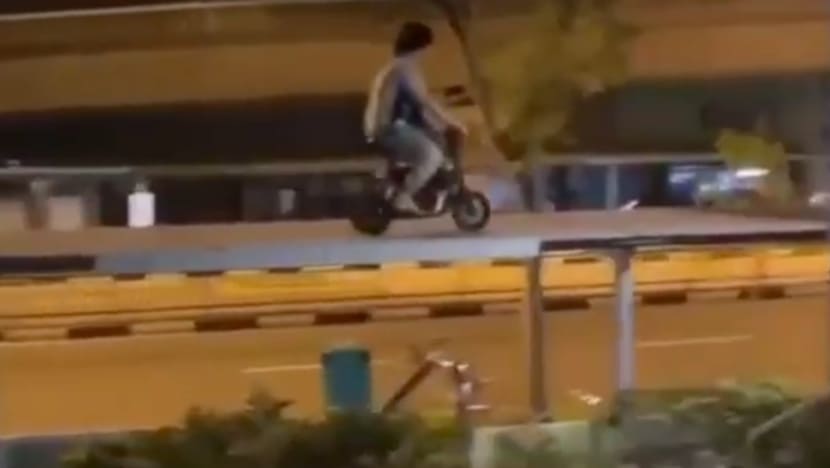 Police arrest 19-year-old who rode PMD on top of sheltered walkway
