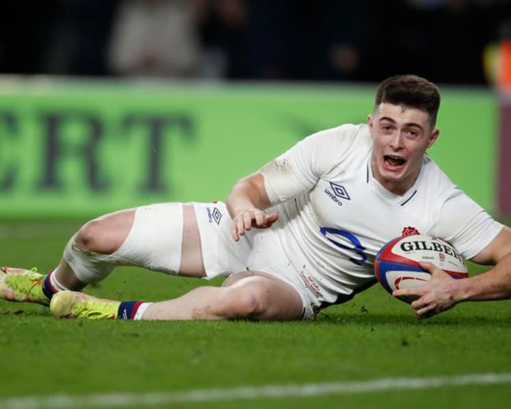 Teen sensation Caluori named in England squad for autumn matches