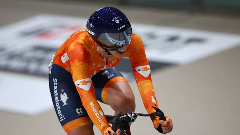 Wiebes disqualified from Giro d'Italia Women after winning opening stage