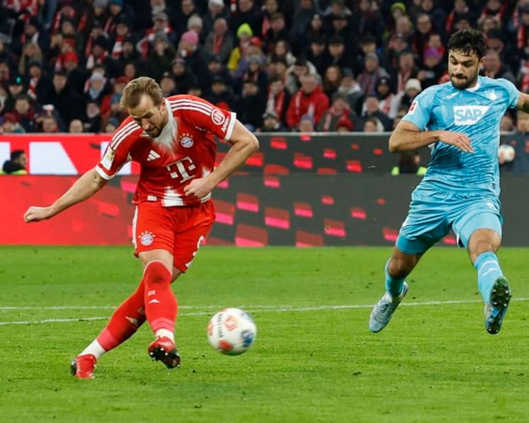 Bayern open six-point lead with five-goal thrashing of Hoffenheim