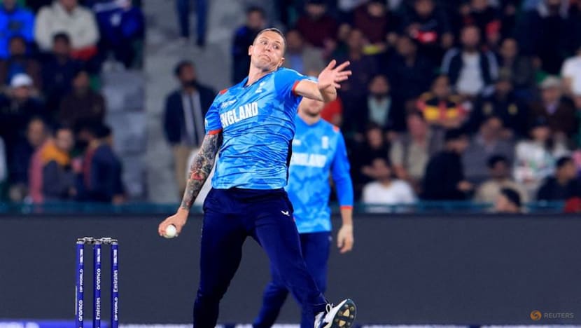 Ahmed named as Carse's replacement in England's Champions Trophy squad Ahmed named as Carse's replacement in England's Champions Trophy squad