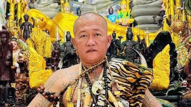 拍片称自己刀枪不入 柬法师被指非法持枪被控