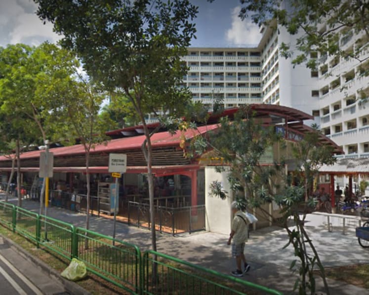 Man jailed after attacking victim with scissors in hawker centre over debt