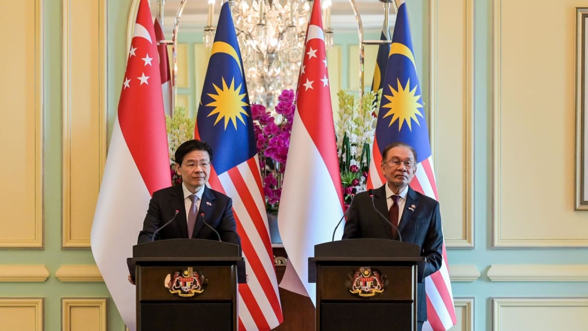 Malaysia-Singapore Leaders’ Retreat: New Johor SEZ deal guns for global investments, 20,000 skilled jobs in 5 years Malaysia-Singapore Leaders’ Retreat: New Johor SEZ deal guns for global investments, 20,000 skilled jobs in 5 years