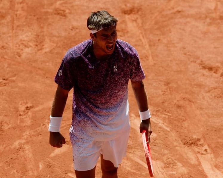 Italian trio poised for semi-final charge at Roland Garros