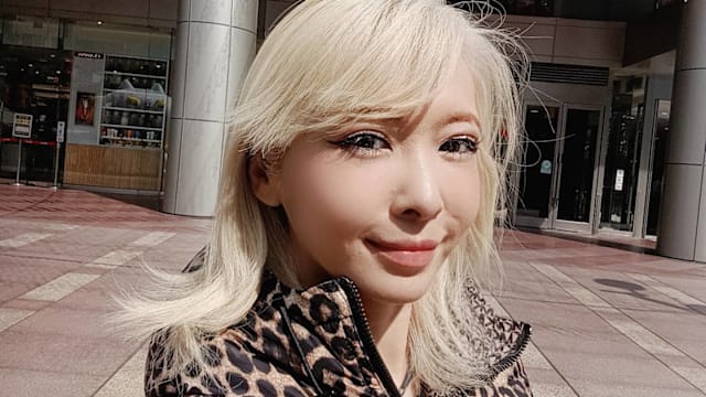 Makiyo亲揭没去大S揭幕式原因：身体不允许出门