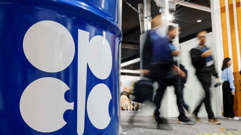 Kazakhstan says it has told OPEC it won’t cut oil output, Interfax reports 
